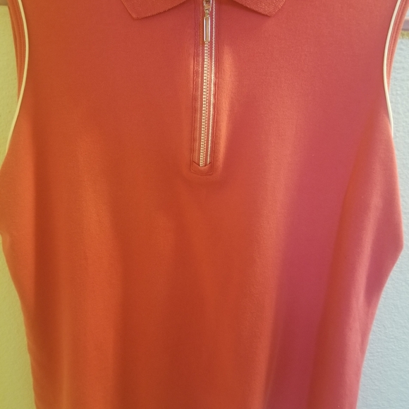 Top - Picture 3 of 4